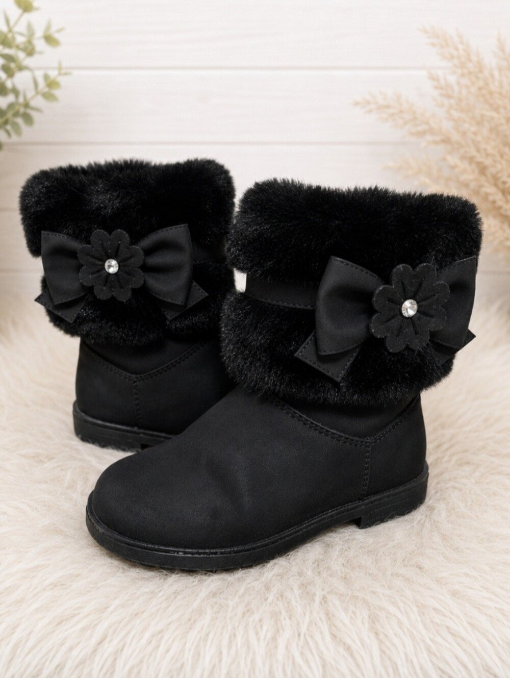Rachel Shoes Harmoni Girls Black Faux Fur Bow Winter Boots, Size 9 Toddler